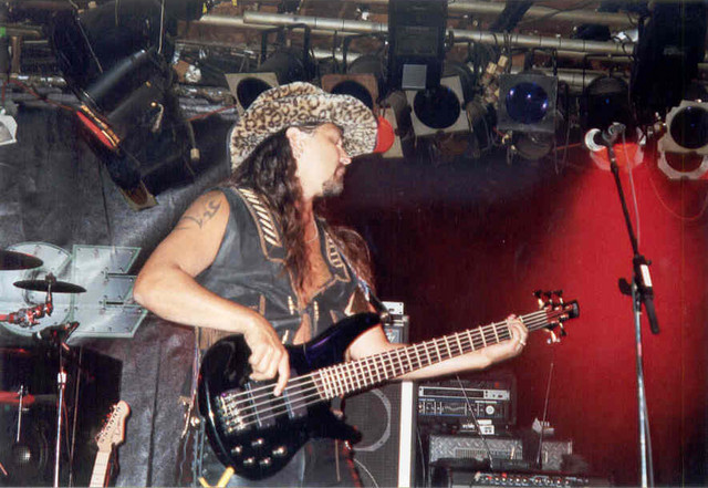 METAL SLUDGE II ALROSA VILLA